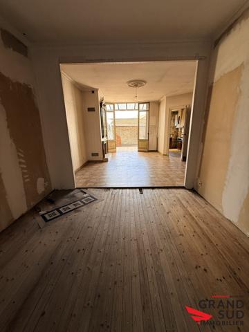 Maison Bourgeoise, garage et terrasse