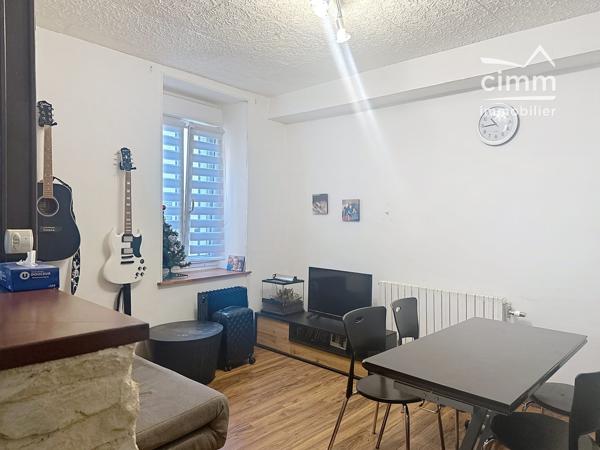 A vendre ! Maison de ville sans jardin.