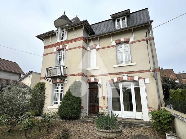Maison 8 pièces 183.5 m2