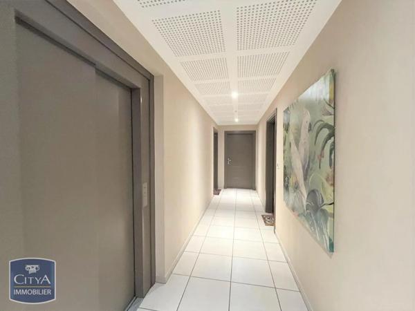 Appartement à vendre 2 pièces 49.12m² Mâcon (71000)
