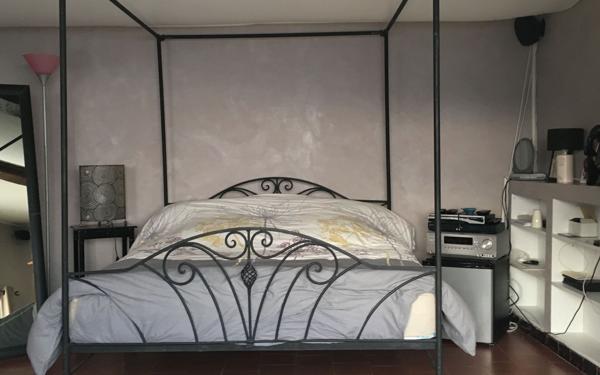 Appartement à louer    5 pièces •  Coaraze