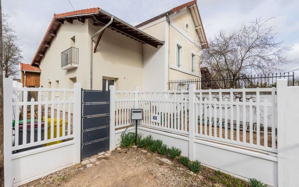 Maison à vendre    3 pièces •  Créteil