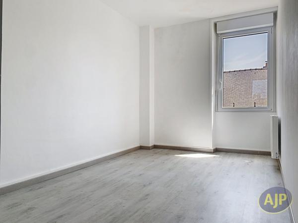 Vente maison La Cornuaille : 253 320 € - AJP Immobilier Segré