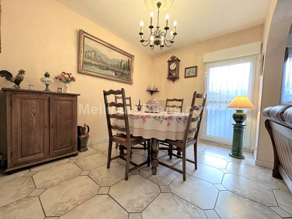 APPARTEMENT F5, DERNIER ETAGE, GARAGE ET JARDIN