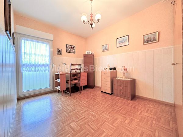 APPARTEMENT F5, DERNIER ETAGE, GARAGE ET JARDIN