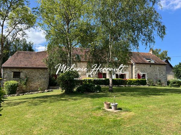 Maison ancienne rénovée - 6 pièces - Parigné-l'Évêque (72)