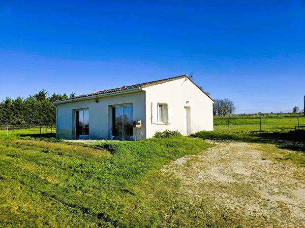 Maison à SAINT BONNET SUR GIRONDE (17150)