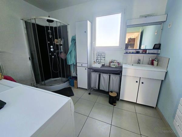 Maison à SAINT BONNET SUR GIRONDE (17150)