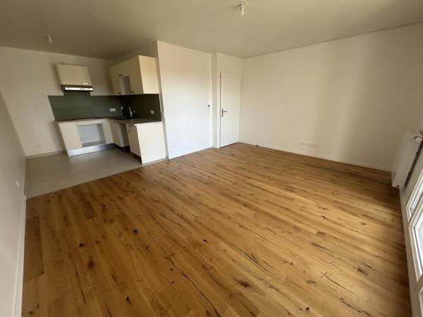 Location Appartement 3 pièces 65.84 m² - Pontoise 95300