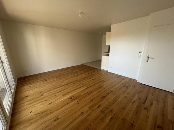 Location Appartement 3 pièces 65.84 m² - Pontoise 95300