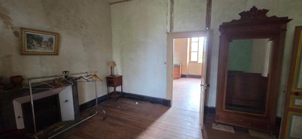 Rare, très belle maison de maître à rénover