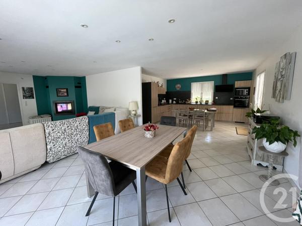 Maison à vendre  4 pièces - 147 m2 BRIGNAC LA PLAINE - 19