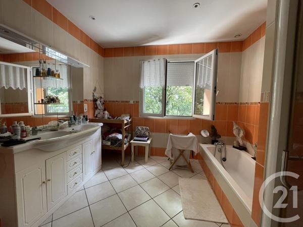 Maison à vendre  4 pièces - 147 m2 BRIGNAC LA PLAINE - 19