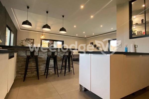 Maison à vendre 6 pièces de 165 m² à Montberon