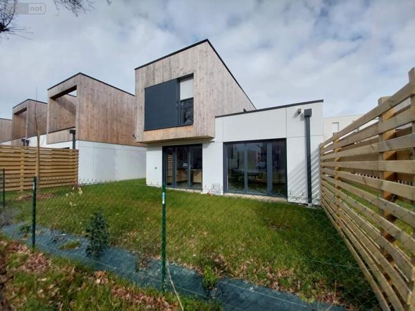 Maison à vendre à Saint-Gilles en Ille-et-Vilaine (35590), ref : 030/72916   
SAINT GILLES - Lotissement La Saudrais