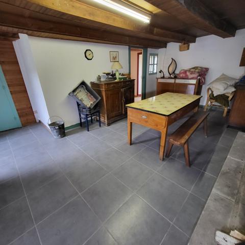 Maison de bourg avec jardin Trizac (15400)