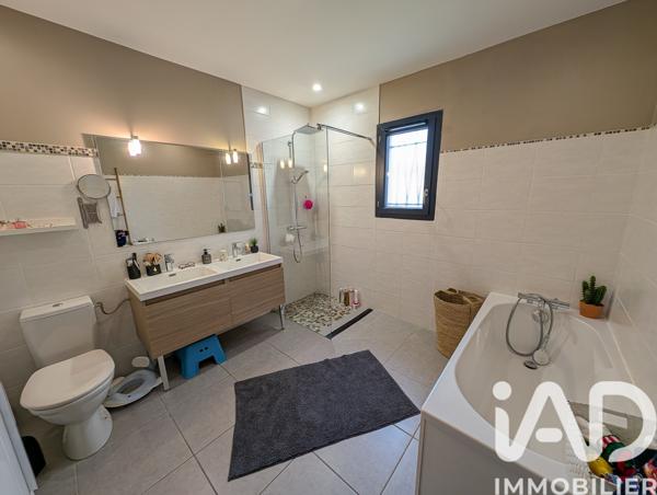 Maison à vendre 4 pièces 97 m² Pouzols-Minervois