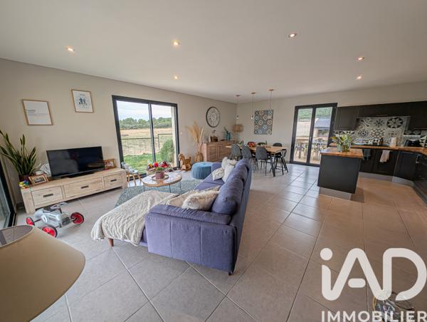 Maison à vendre 4 pièces 97 m² Pouzols-Minervois