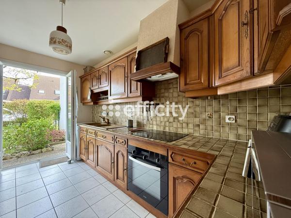 Maison 5 pièces - 90 m² Exclusivité efficity