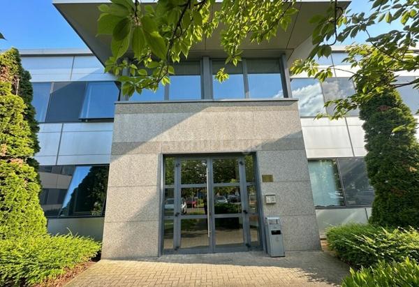 BUREAUX à VENDRE de 118 m²