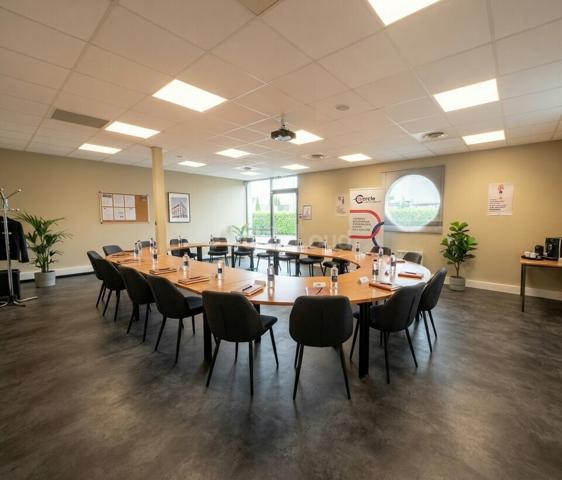 BUREAUX à VENDRE de 118 m²