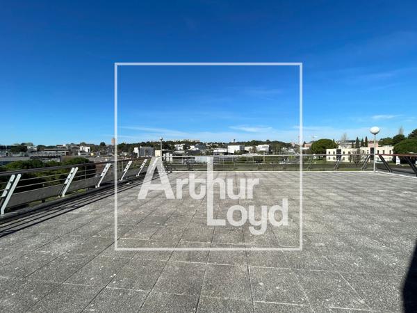 Immeuble indépendant à louer Montpellier grande terrasse secteur Euromédecine