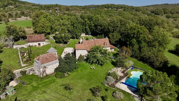 Corps de ferme restauré - 2 maisons indépendantes - 255 m2 habitables Cajarc