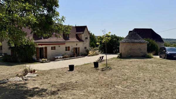 Corps de ferme restauré - 2 maisons indépendantes - 255 m2 habitables Cajarc