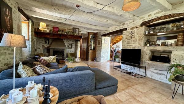 Corps de ferme restauré - 2 maisons indépendantes - 255 m2 habitables Cajarc