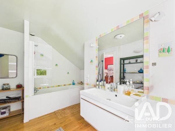 Maison à vendre 7 pièces 204 m² Épinal