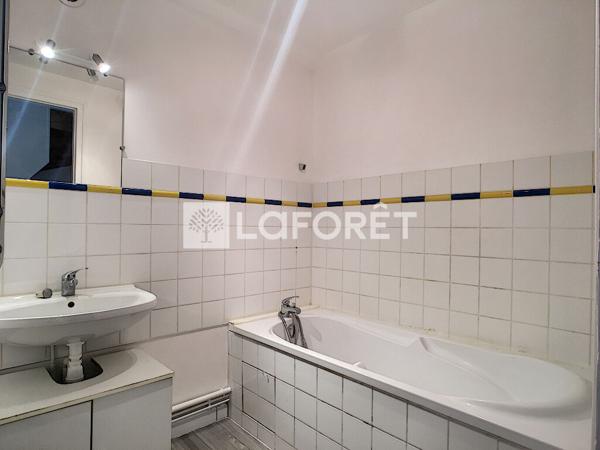 Location maison près de SAINTE MENEHOULD - 5 pièce(s) - 91 m² - 750 €/mois