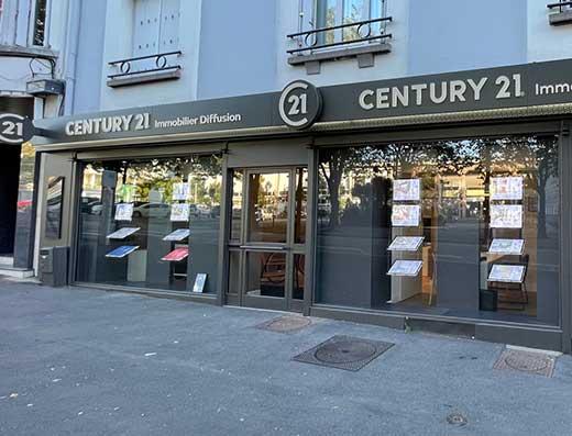 Appartement T4 à vendre  4 pièces - 89,71 m 2   LORIENT  - 56