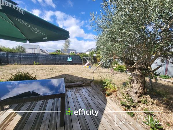 Maison
         7 pièces
        - 146 m² Exclusivité 405 000 € *