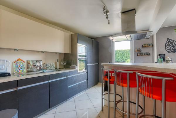 Maison 5 pièces 102 m² 4 chambres