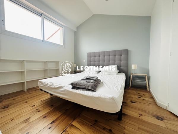 SUPERBE DUPLEX MEUBLÉ EN CŒUR DE VILLE