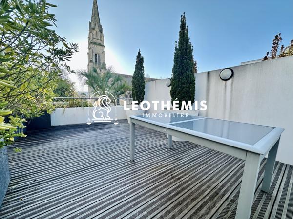 SUPERBE DUPLEX MEUBLÉ EN CŒUR DE VILLE