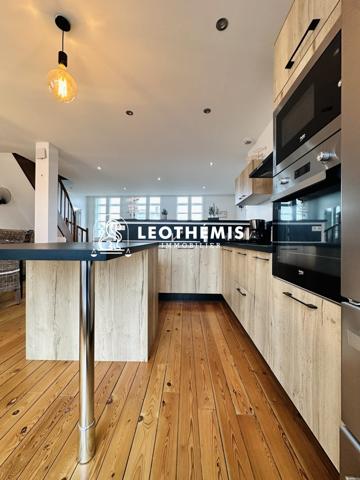 SUPERBE DUPLEX MEUBLÉ EN CŒUR DE VILLE