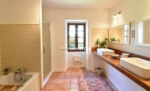 PROPRIETE DE CAMPAGNE DU XIXe SIECLE - PARC, PUITS, FOUR A PAIN, SALLE POLYVALENTE Albi
