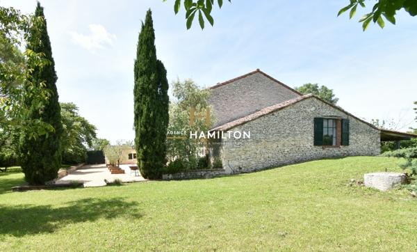 PROPRIETE DE CAMPAGNE DU XIXe SIECLE - PARC, PUITS, FOUR A PAIN, SALLE POLYVALENTE Albi