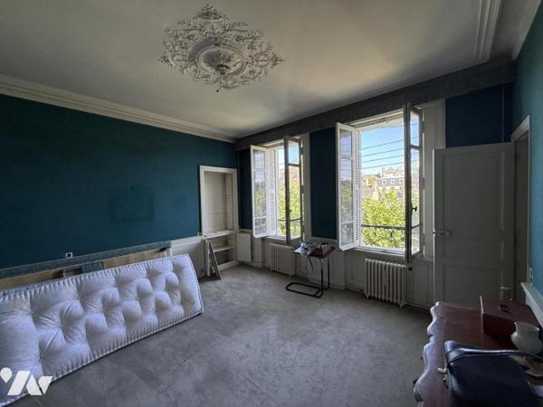 SAINT-MALO – COURTOISVILLE  PROPRIETE MAISON DE FAMILLE BOURGEOISE JARDIN CLOS DEPENDANCES GARAGES