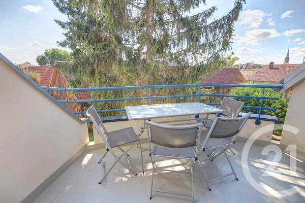 Appartement F4 à vendre  4 pièces - 83,50 m 2   ERSTEIN  - 67