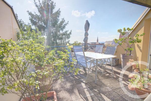 Appartement F4 à vendre  4 pièces - 83,50 m 2   ERSTEIN  - 67