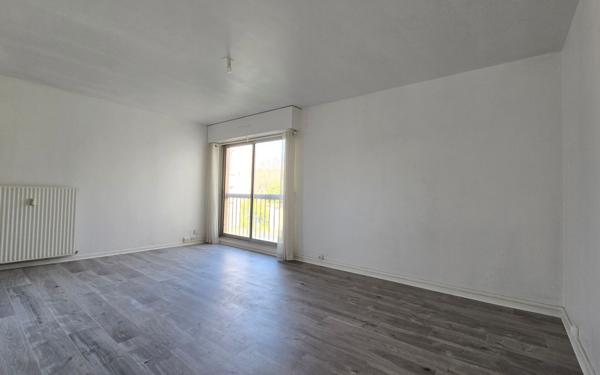 Appartement à vendre    1 pièce • 31 m2 Vernon