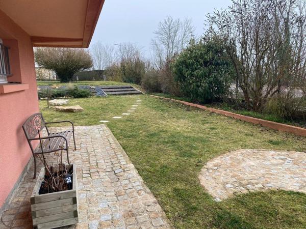 Maison en trés bon etat , proche des commerces,