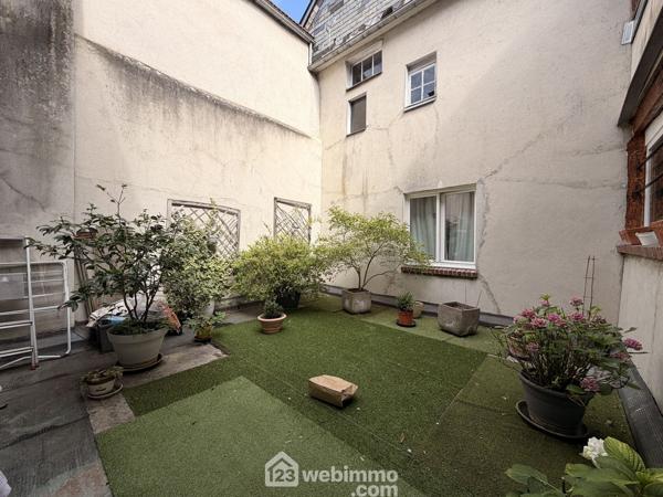 Immeuble 255 m² à LAON 02000