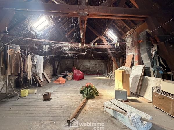 Immeuble 255 m² à LAON 02000