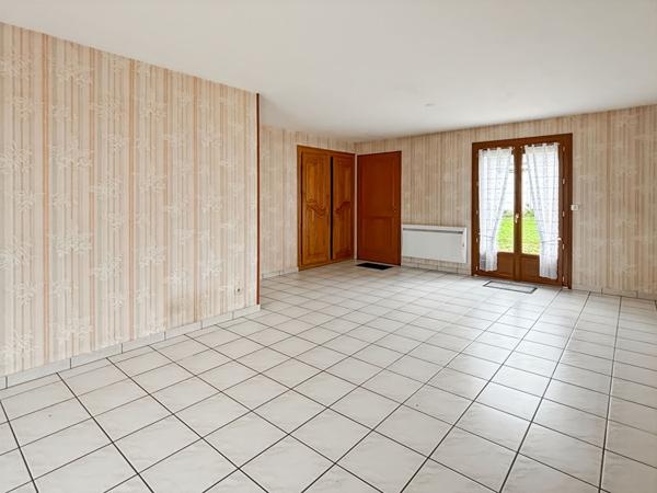 Maison de plain-pied sur Sermaises !!