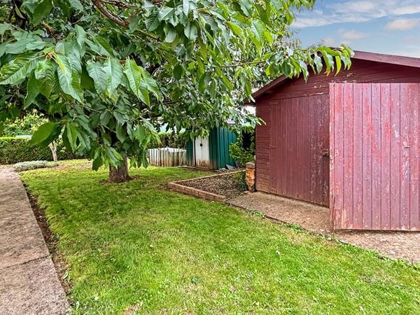 Maison de plain-pied sur Sermaises !!