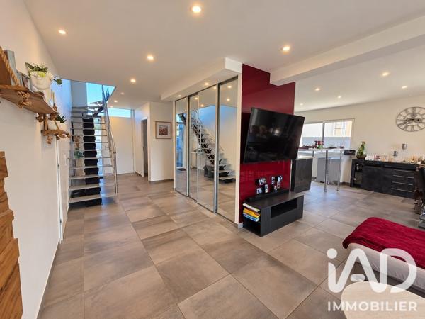 Maison à vendre 7 pièces 124,5 m² Aiglemont