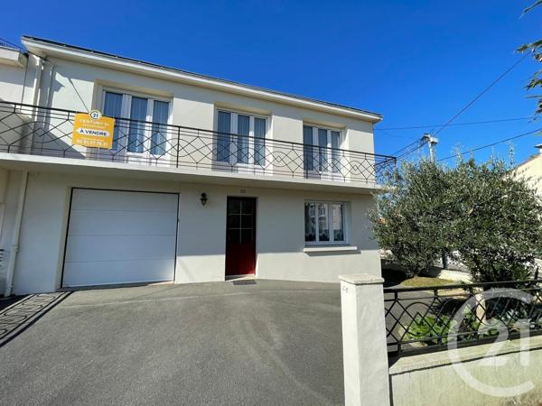 Maison à vendre  7 pièces - 150 m2 LA ROCHE SUR YON - 85